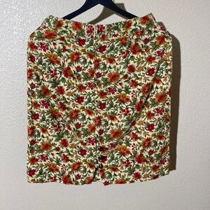 Vintage Italian Overseas Celebrated Colonies Of Benetton Floral Skirt